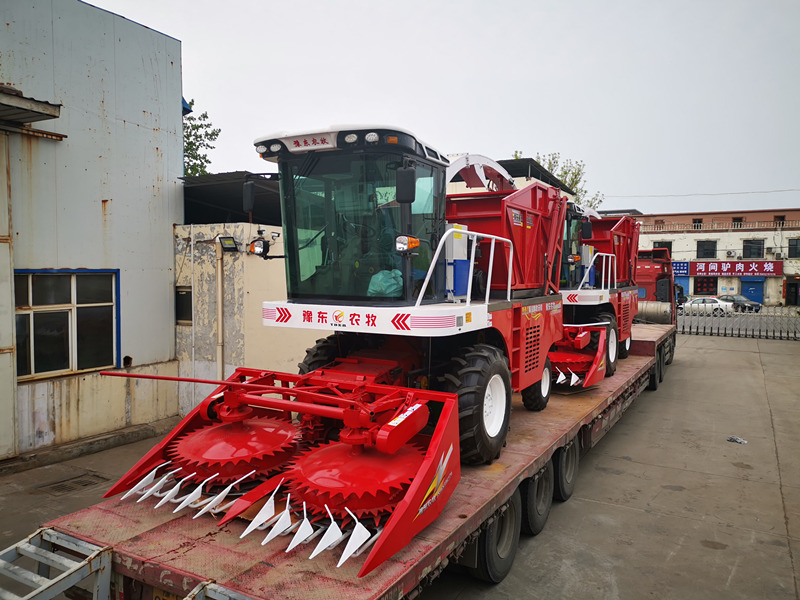 自走式檸條收割機(jī)