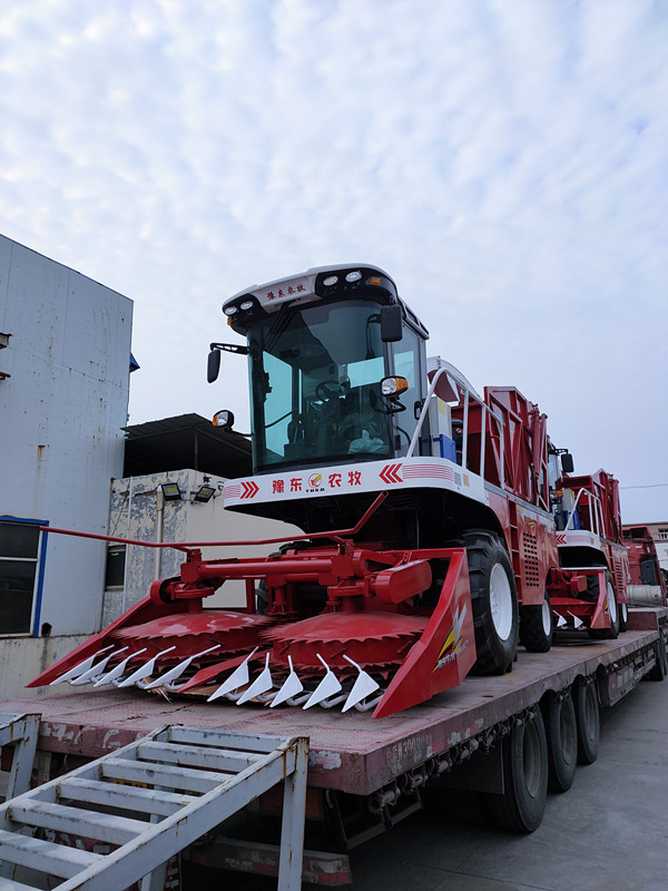 9QZS-2650A自走式青飼料收獲機(jī)